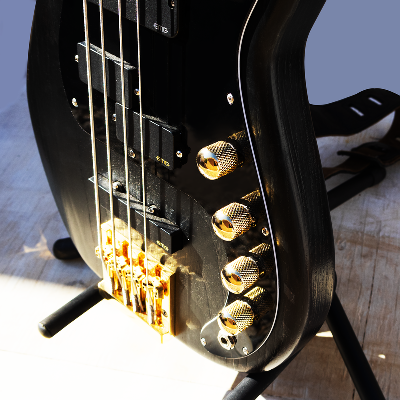 Matte Black Thunderhorse IV - McGrath Guitars