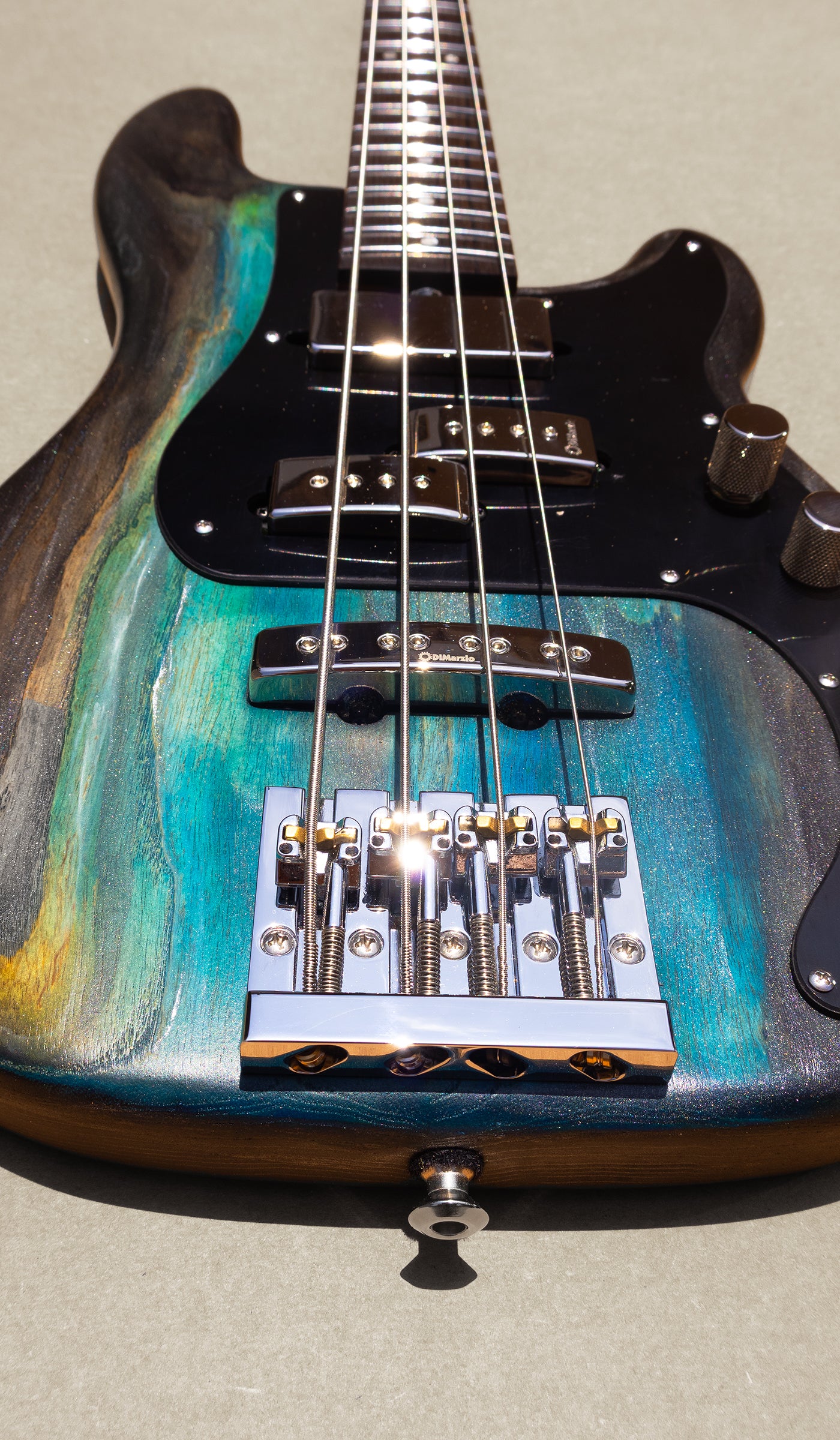 McGrath Thunderhorse IV - Black sands - McGrath Guitars