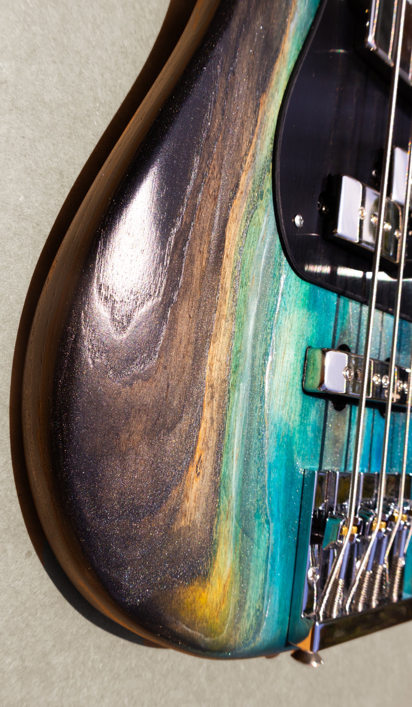 McGrath Thunderhorse IV - Black sands - McGrath Guitars
