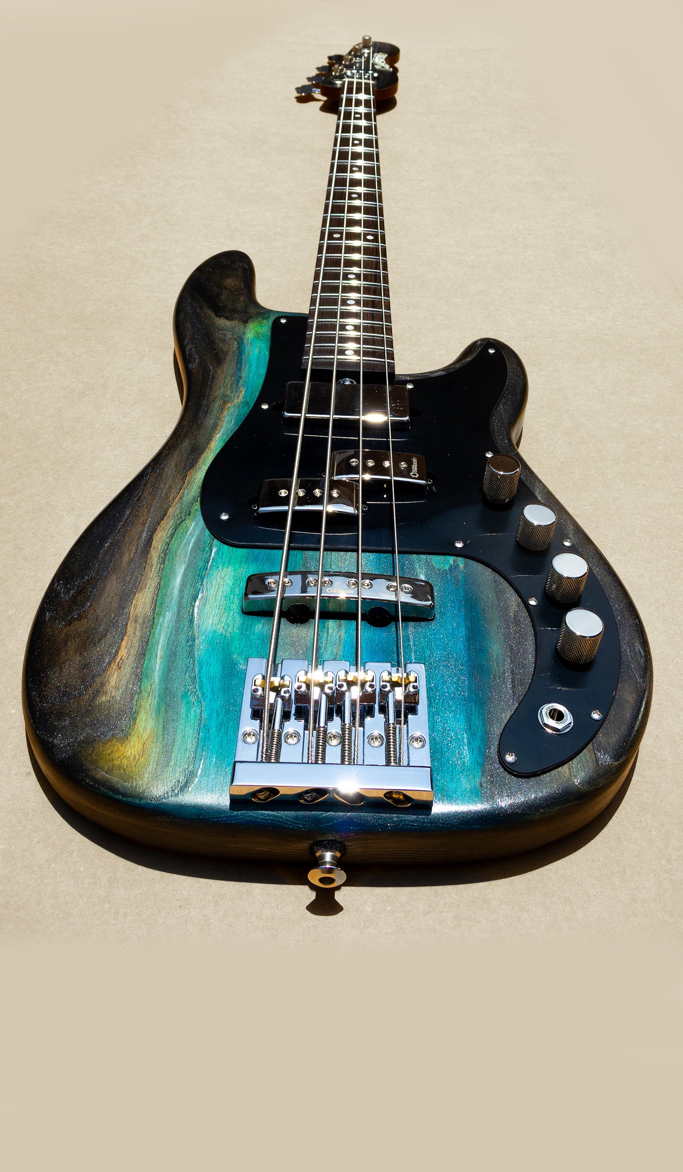 McGrath Thunderhorse IV - Black sands - McGrath Guitars