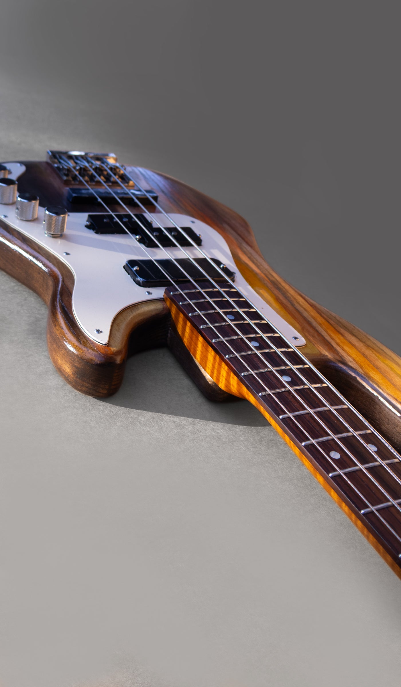 McGrath Thunderhorse IV - Whiskey River - McGrath Guitars