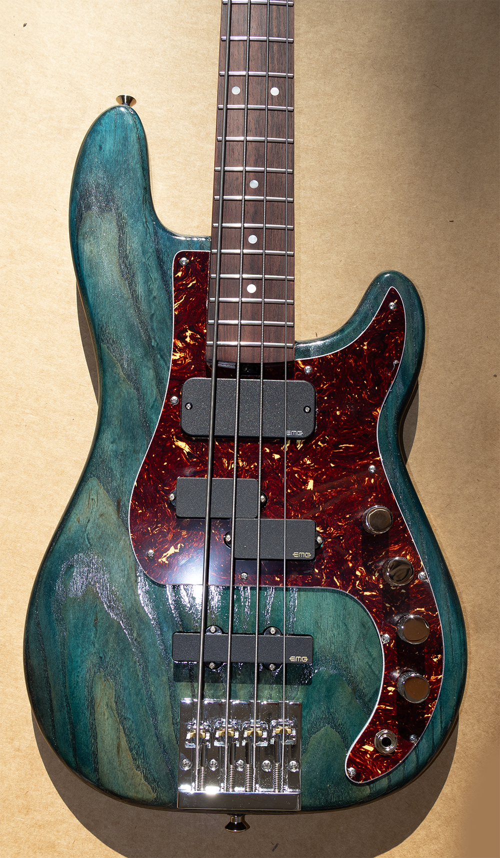 Thunderhorse 4 - Dynamic Bue - McGrath Guitars