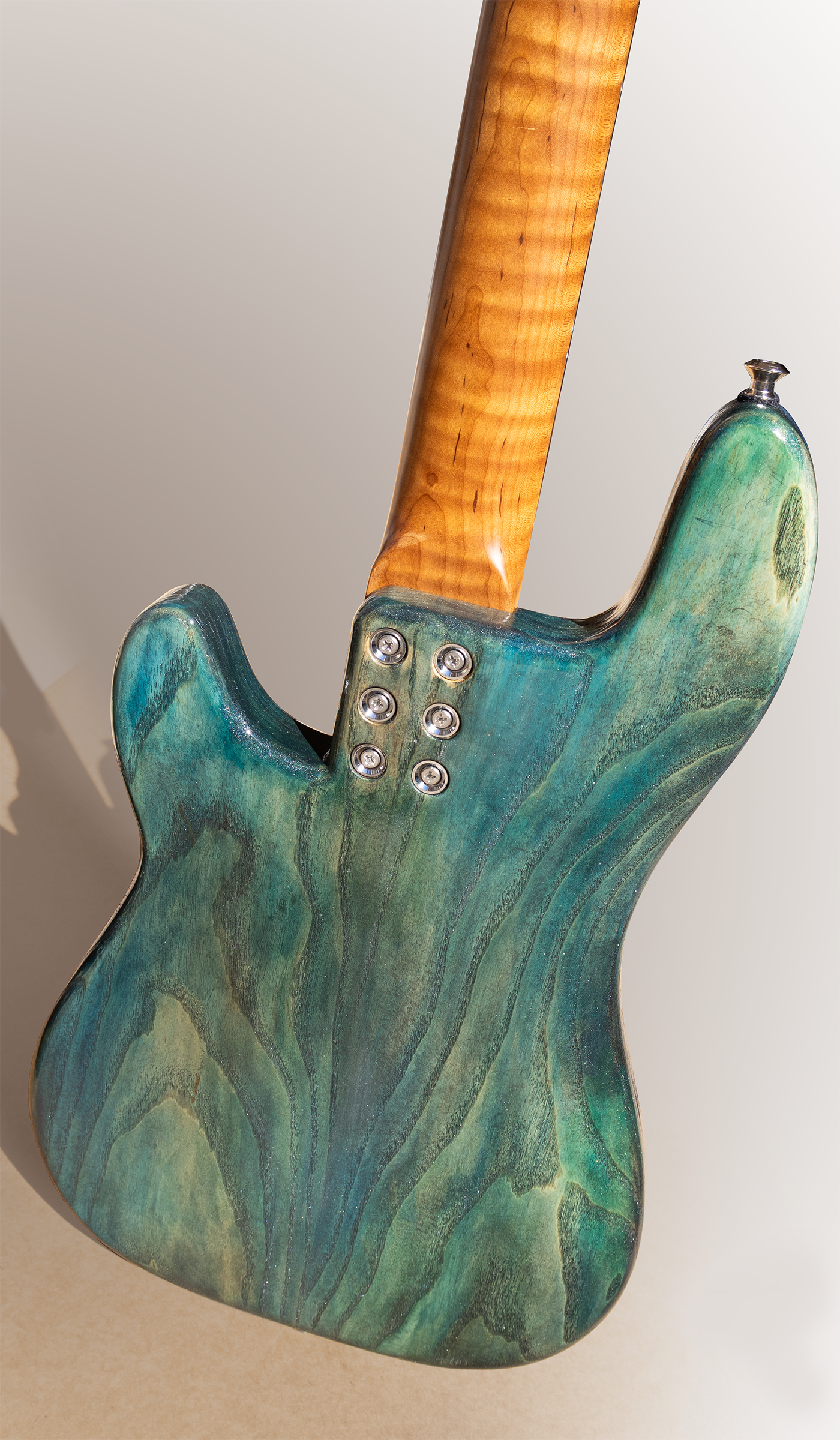 Thunderhorse 4 - Dynamic Bue - McGrath Guitars