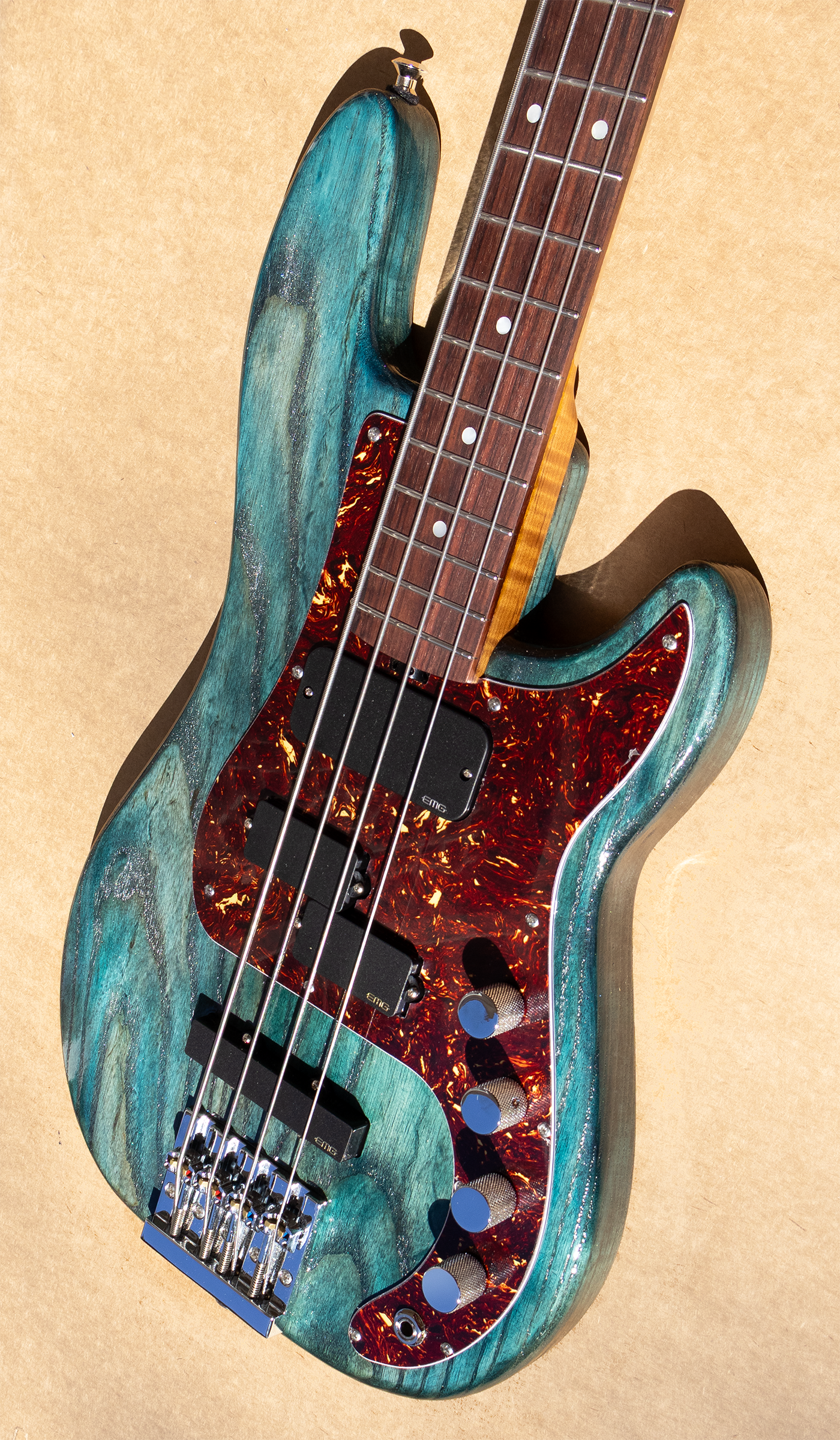 Thunderhorse 4 - Dynamic Bue - McGrath Guitars