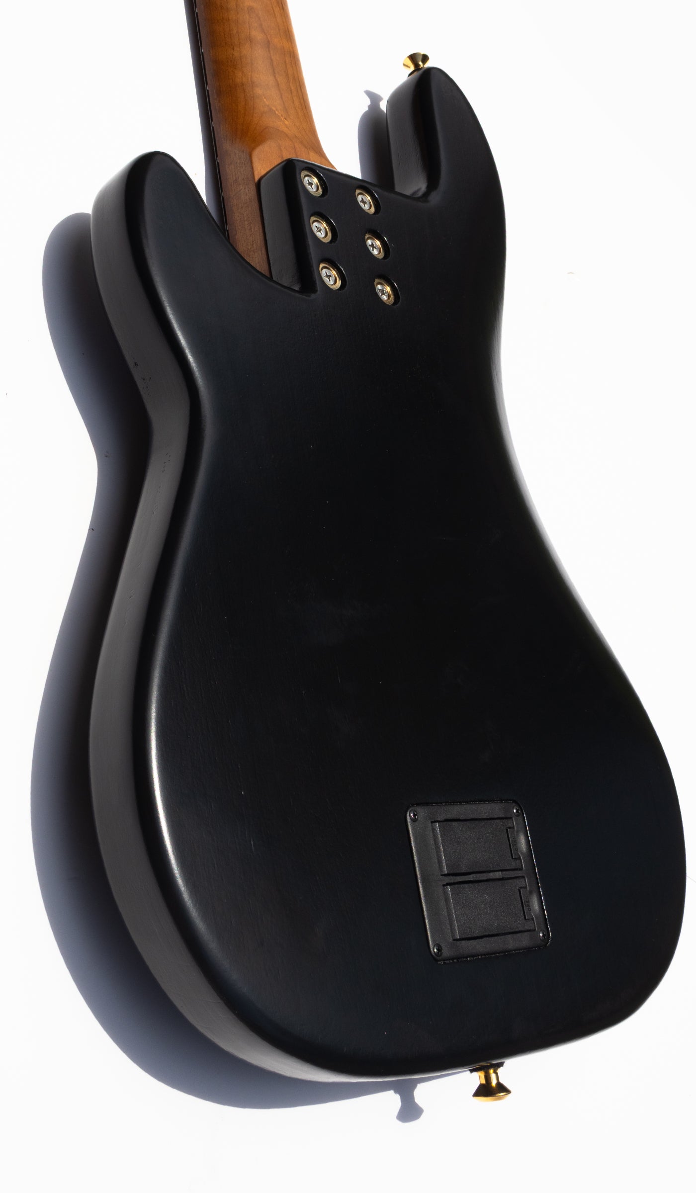 Thunderhorse V - Black and Gold - McGrath Guitars