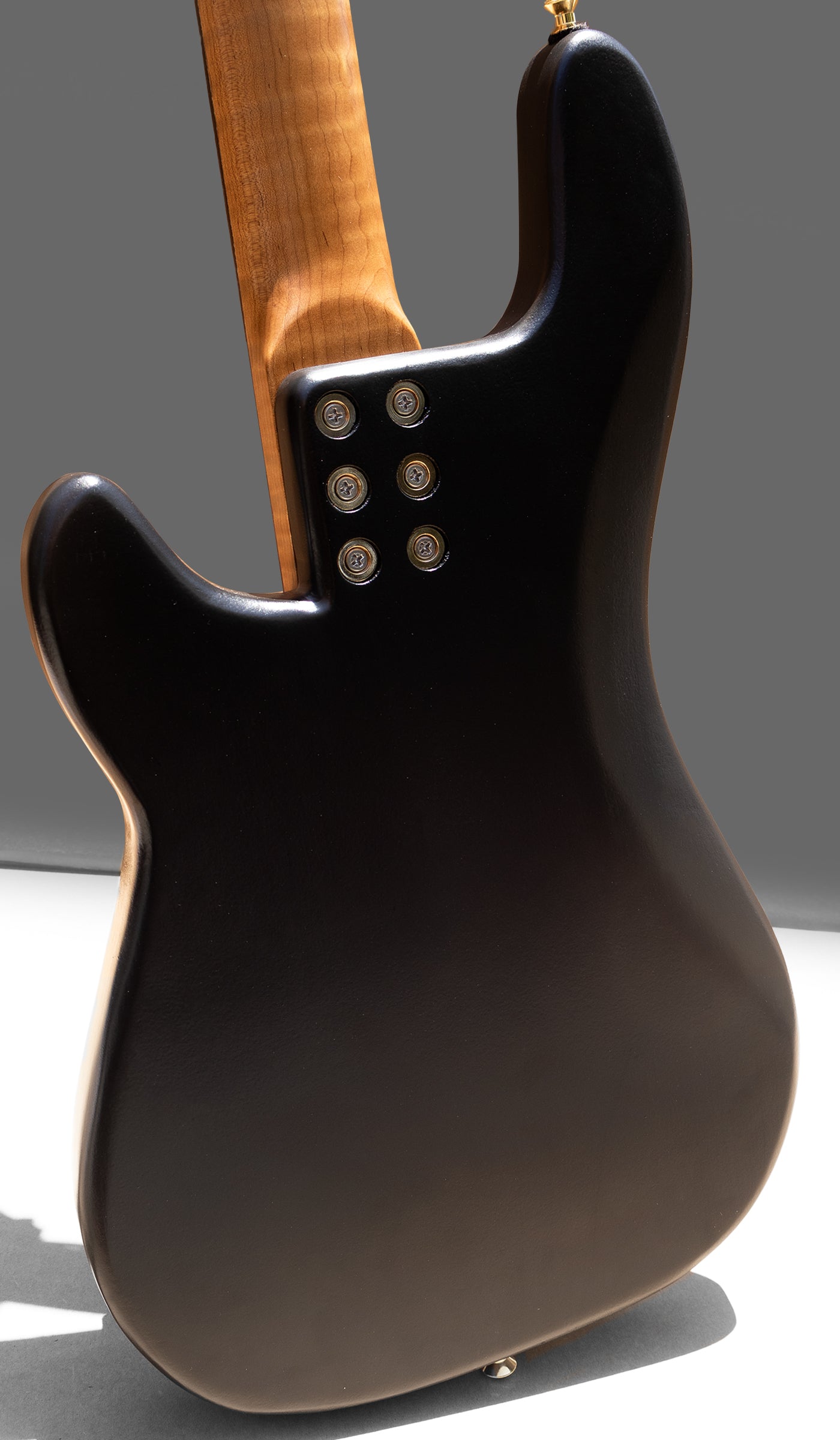 McGrath Thunderhorse IV - Black and Gold