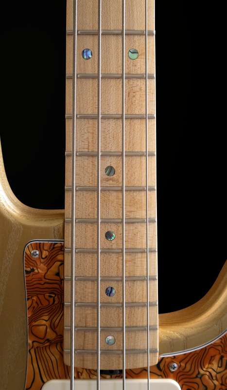 Gold Thunderhorse IV - McGrath Guitars