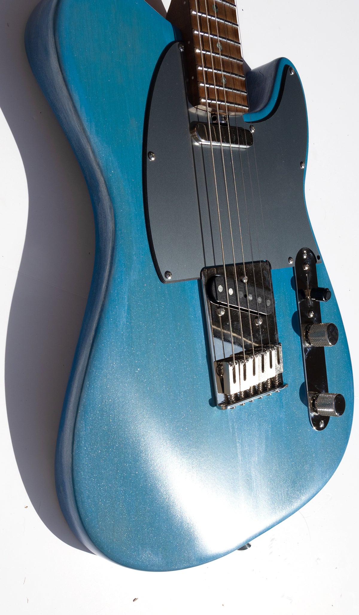 The Outlaw - Winter Blue - McGrath Guitars
