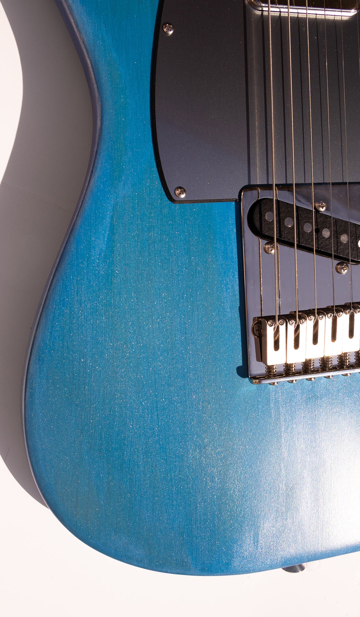 The Outlaw - Winter Blue - McGrath Guitars