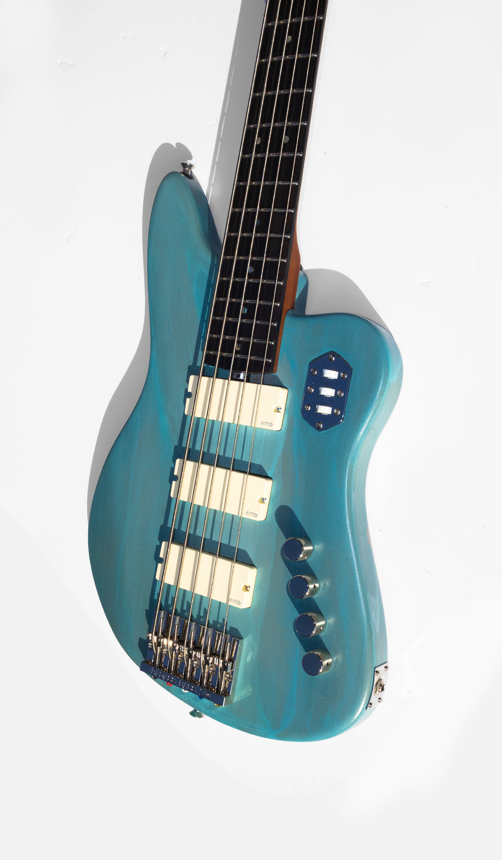 McGrath Rebel - 5-String Bass - Pool Blue (Namm 2026) - McGrath Guitars