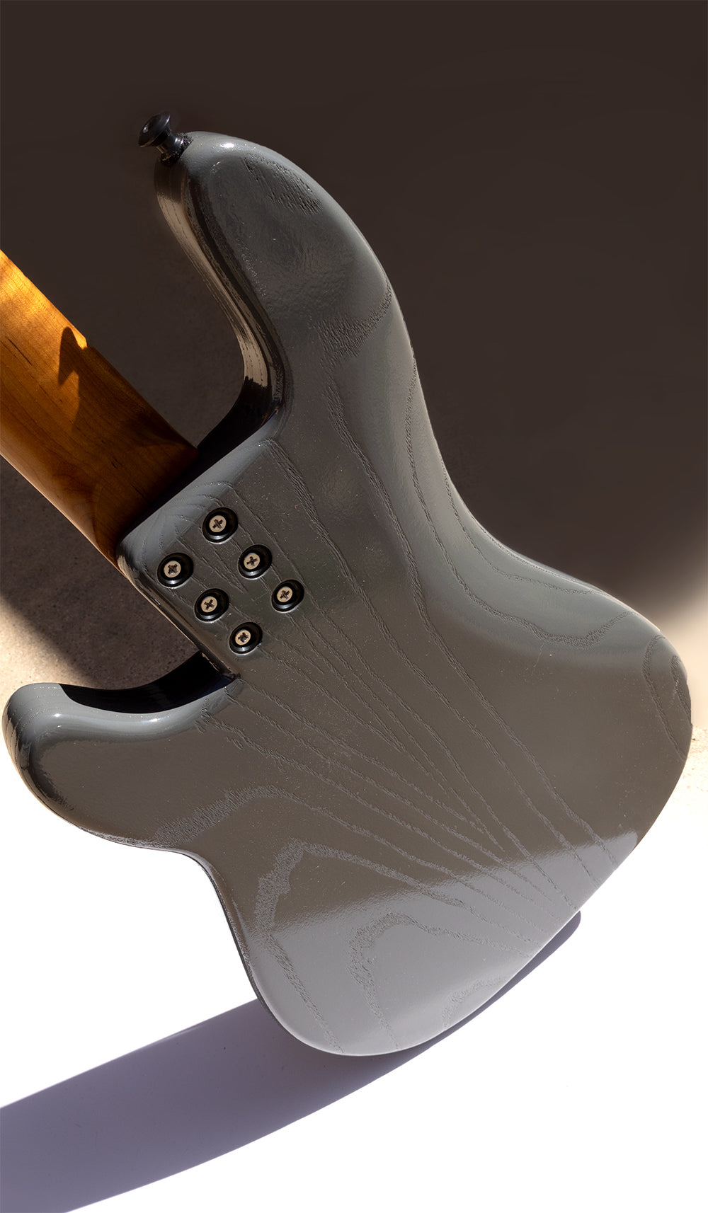McGrath - Thumper - Ceramic Grey - McGrath Guitars