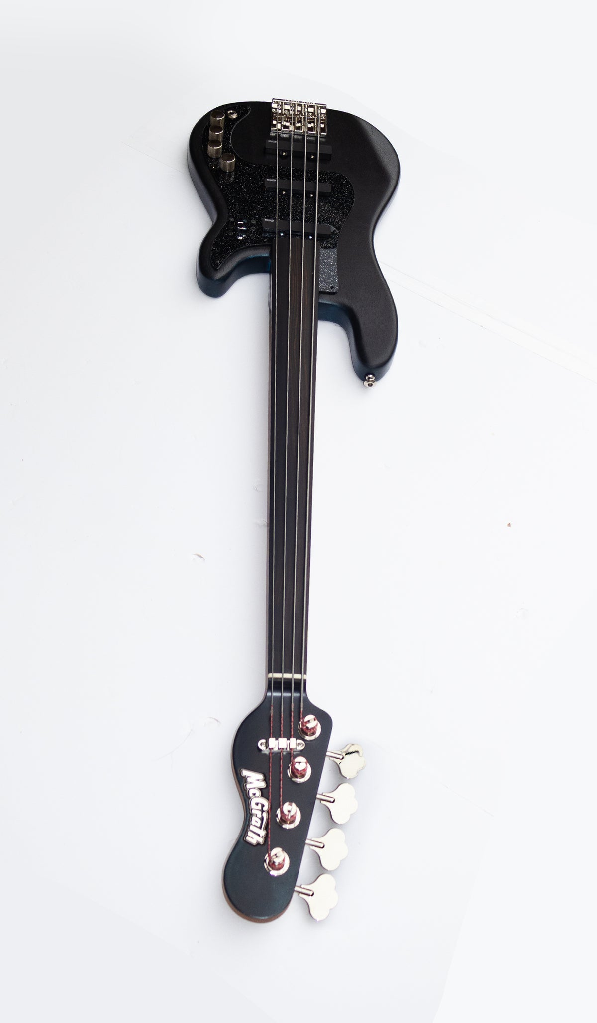 McGrath Thunderhorse - 4-String Fretless Bass - Orbital Ink (Namm 2026) - McGrath Guitars