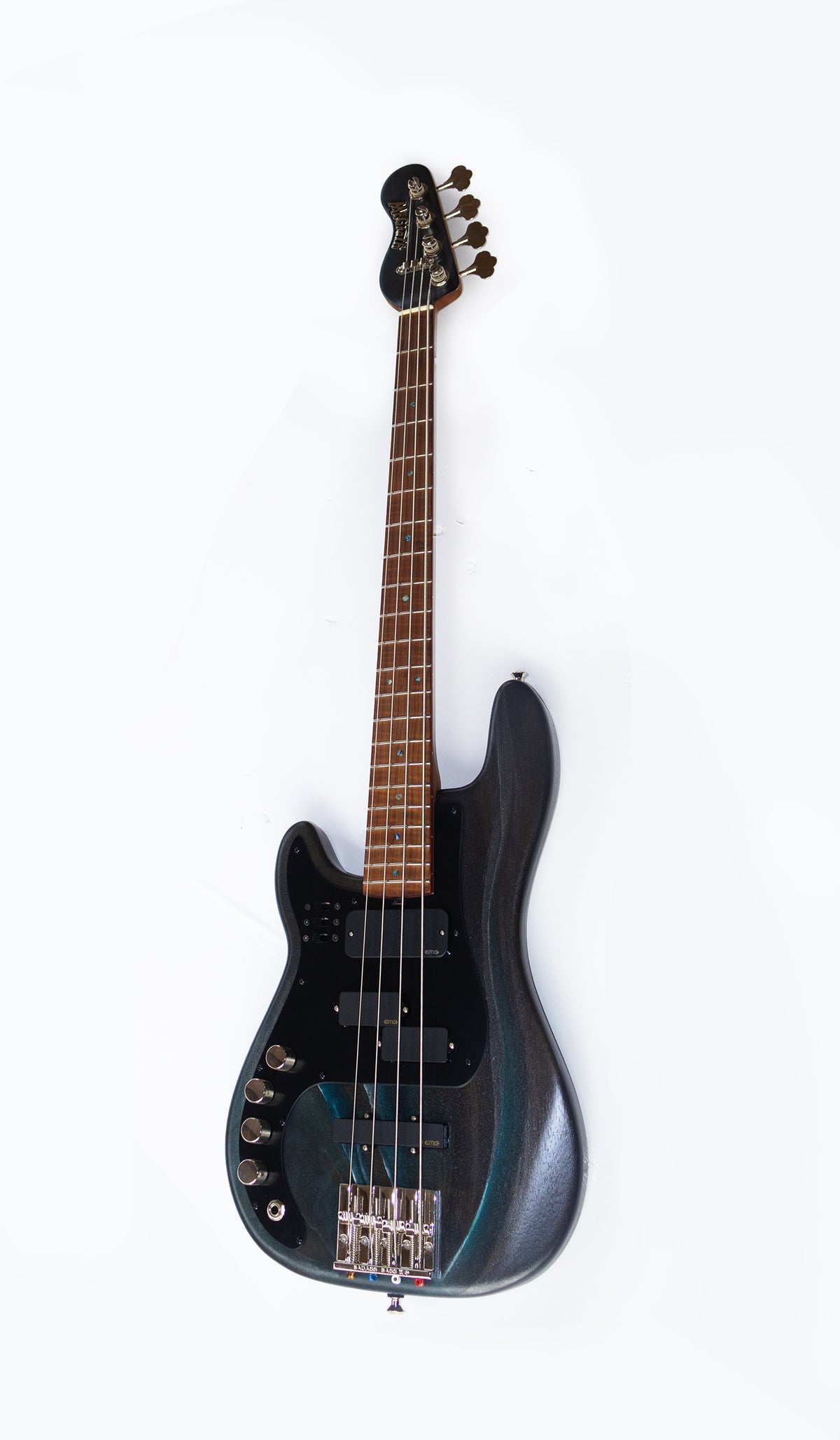 McGrath Thunderhorse - 4-String Lefthanded Bass - Black Sands (NAMM 2026) - McGrath Guitars