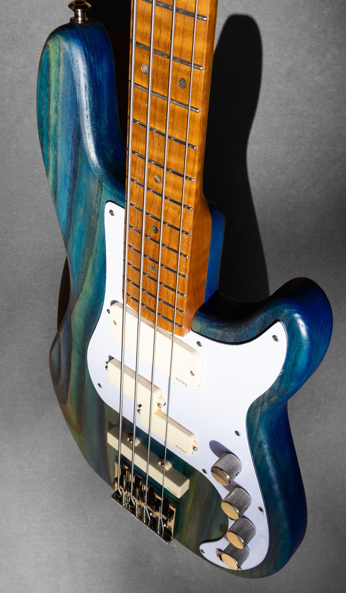 McGrath Thunderhorse IV - Woven Crystaline - McGrath Guitars