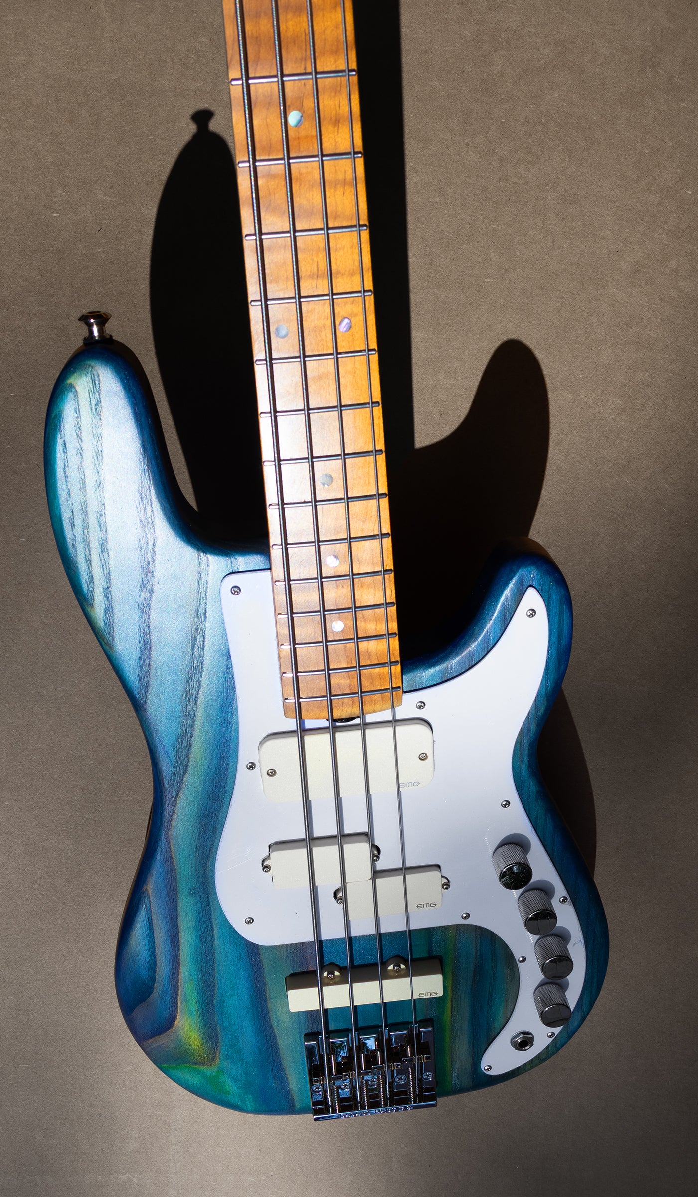 McGrath Thunderhorse IV - Woven Crystaline - McGrath Guitars