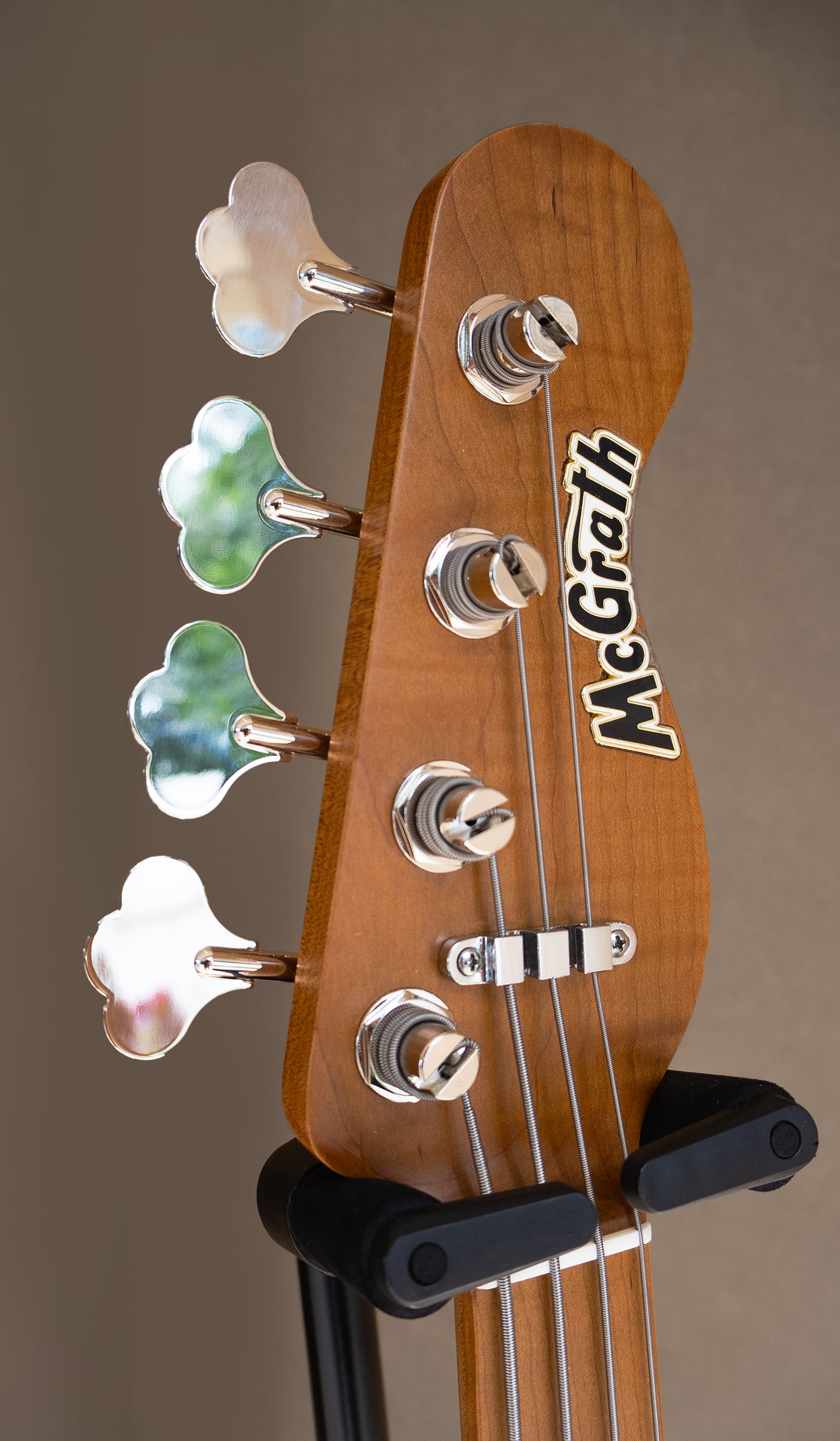 McGrath Thunderhorse IV - Woven Crystaline - McGrath Guitars