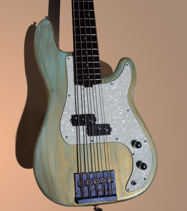 Mint V - McGrath Guitars