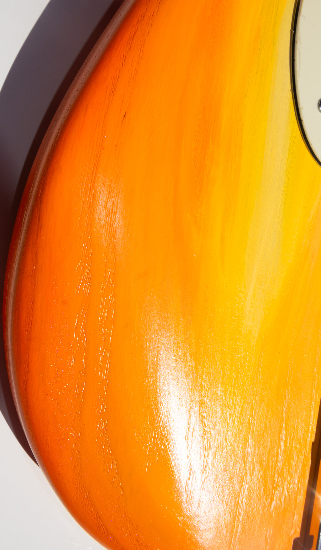 P-Style Thunderhorse 4 - Creamsicle - 8.4lbs - McGrath Guitars