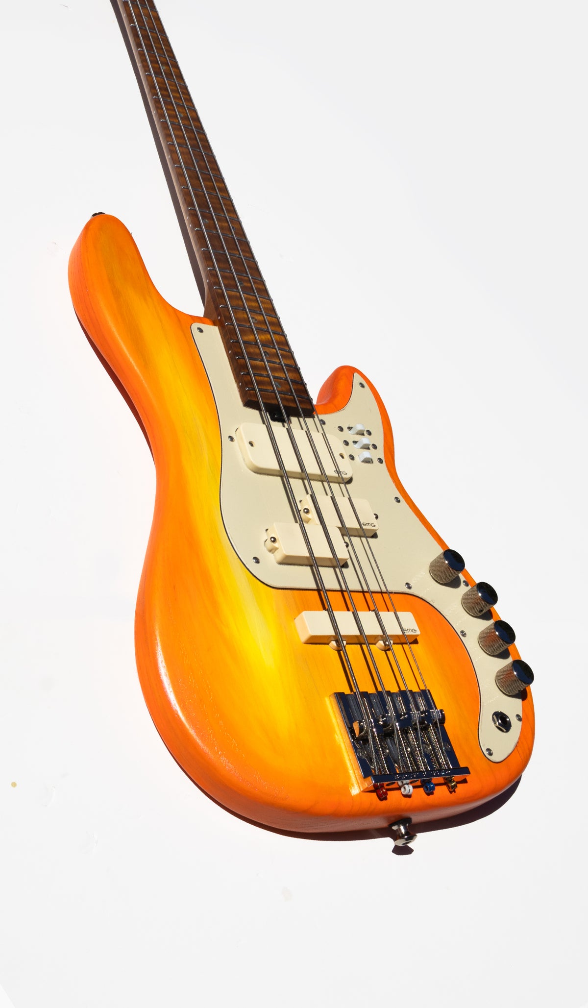 P-Style Thunderhorse 4 - Creamsicle - 8.4lbs - McGrath Guitars