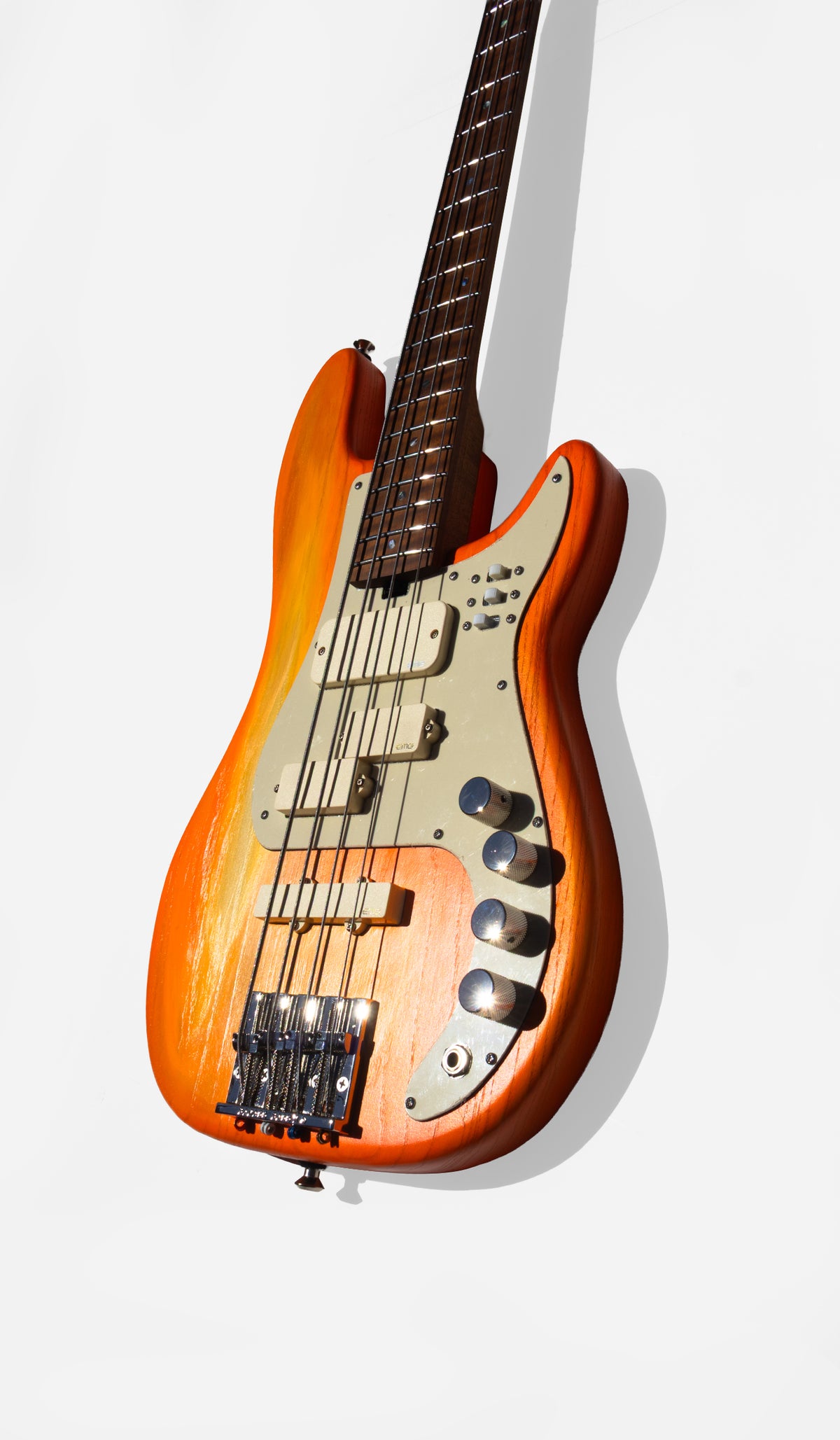 P-Style Thunderhorse 4 - Creamsicle - 8.4lbs - McGrath Guitars