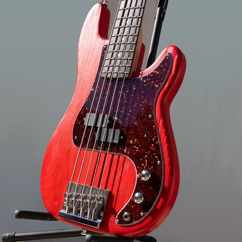 Red V Active - McGrath Guitars