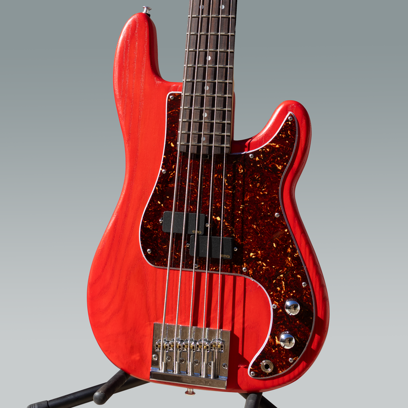 Red V Active - McGrath Guitars