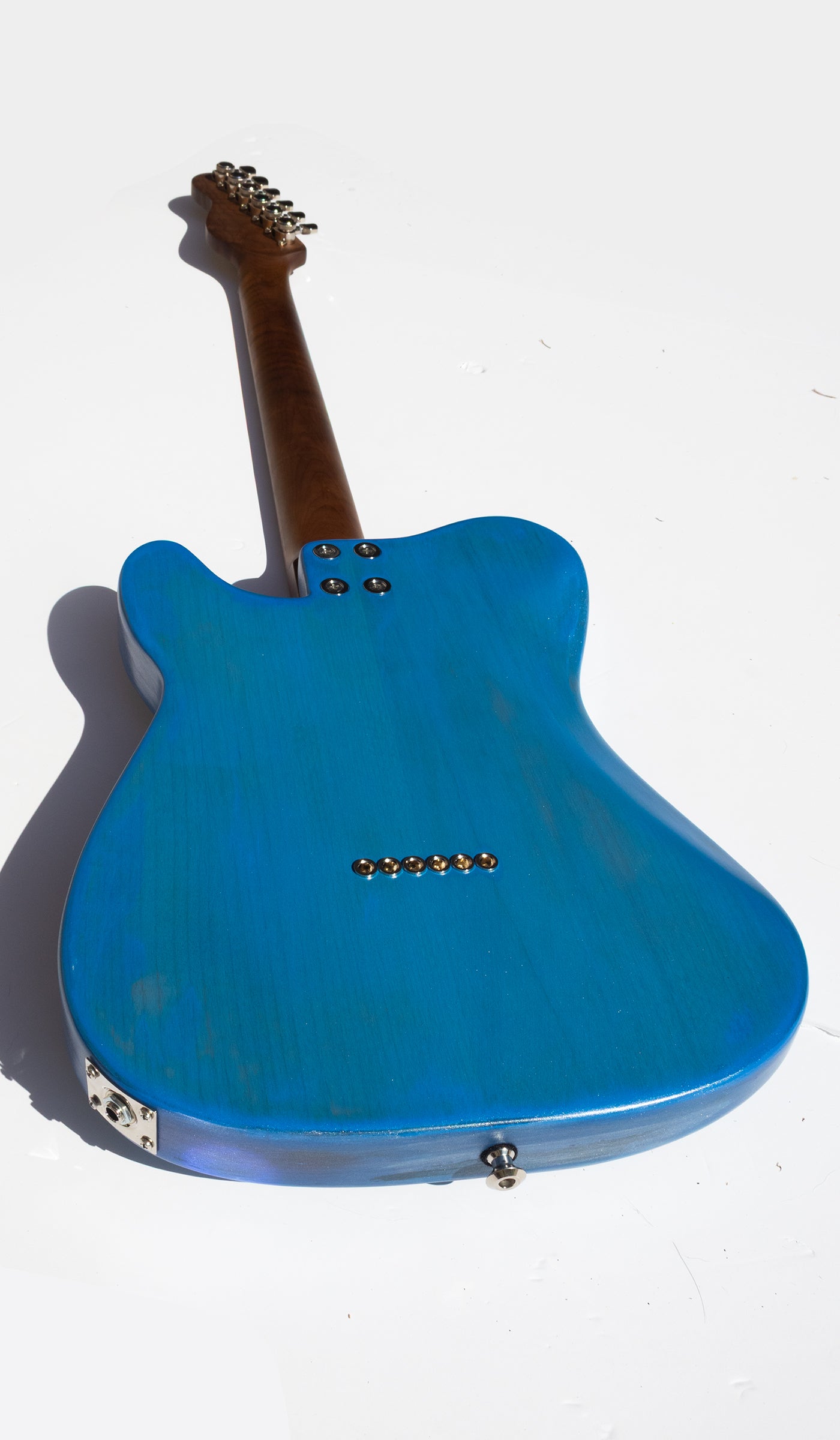 The Outlaw - Winter Blue - McGrath Guitars