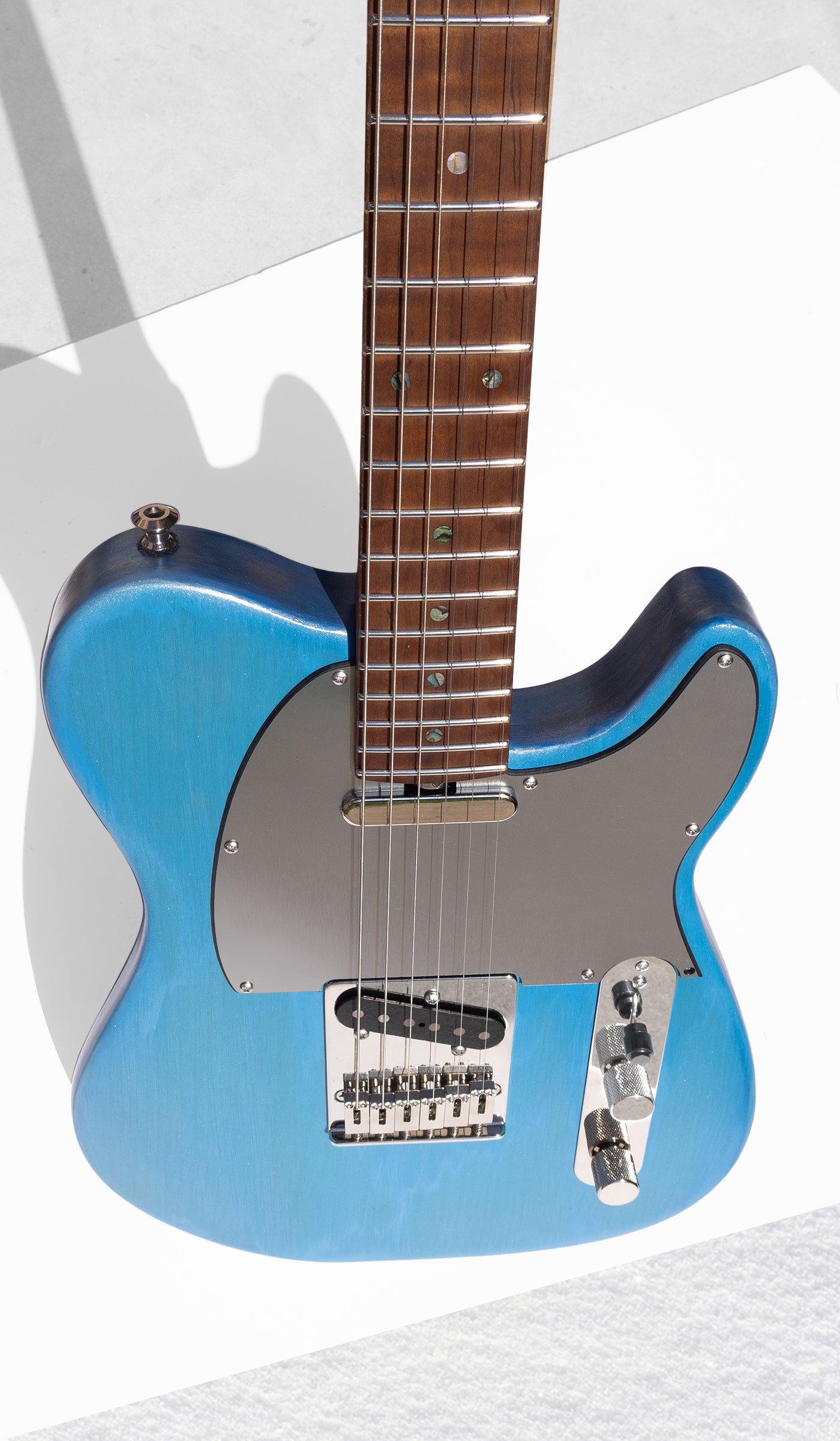 The Outlaw - Winter Blue - McGrath Guitars
