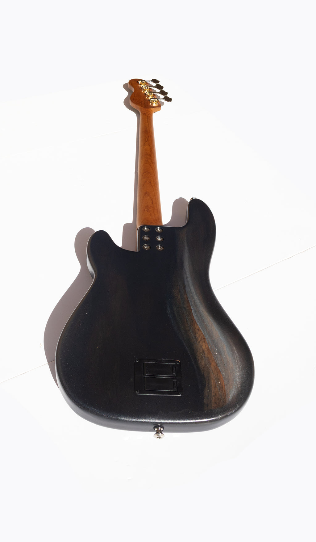 Thunderhorse 4 - Black Sands - McGrath Guitars