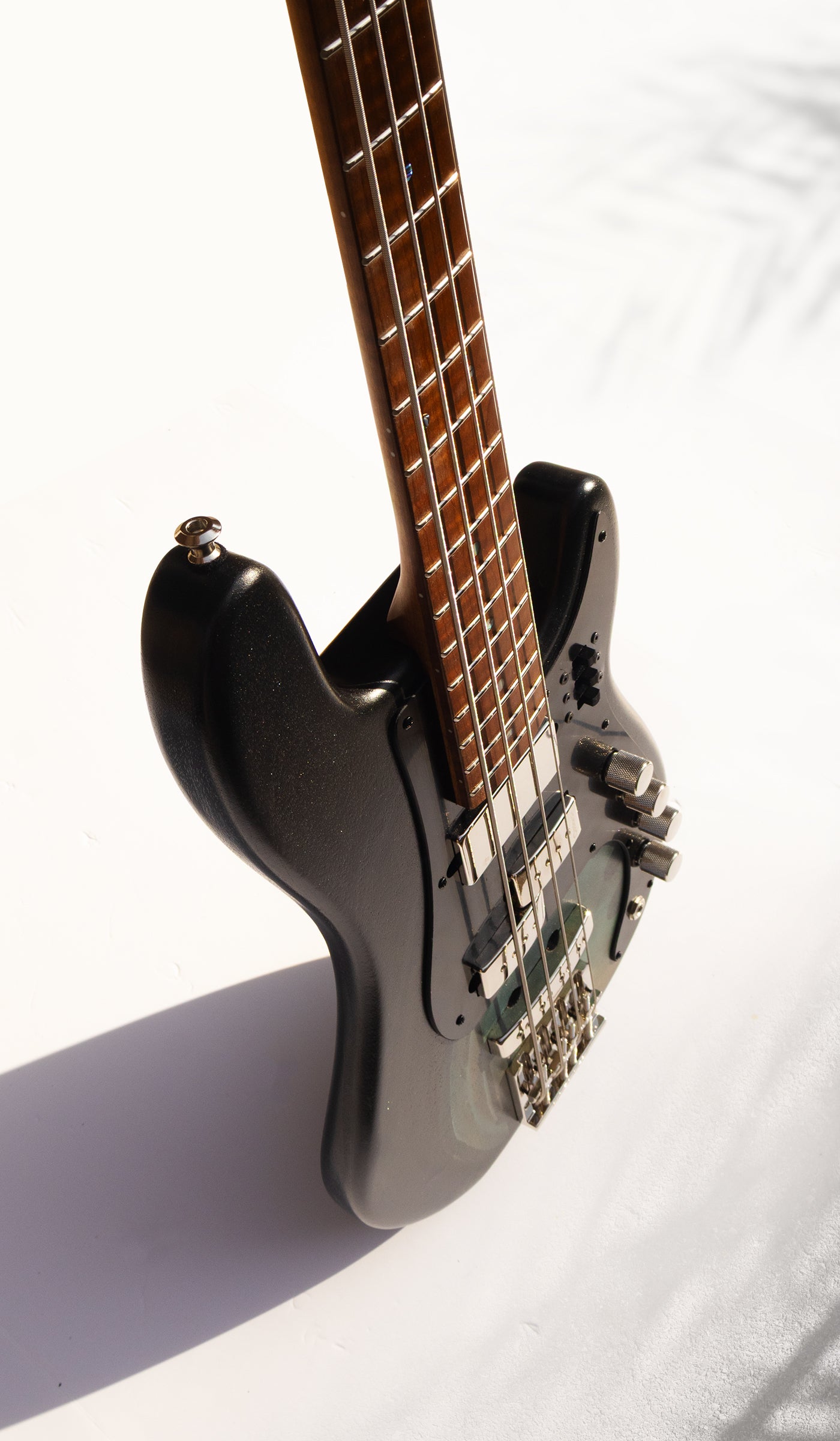 Thunderhorse 4 Black Sands - McGrath Guitars