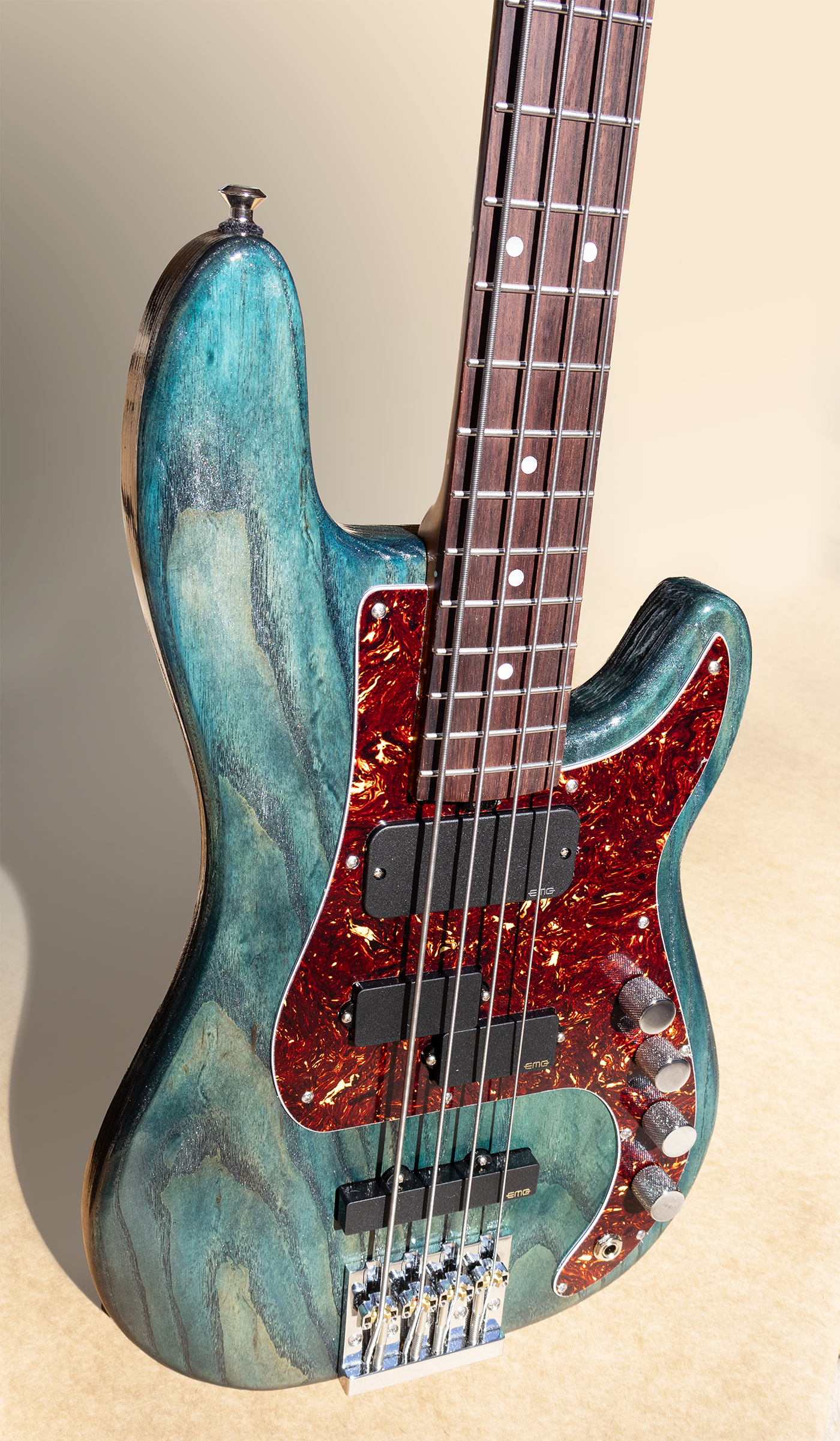 Thunderhorse 4 - Dynamic Bue - McGrath Guitars