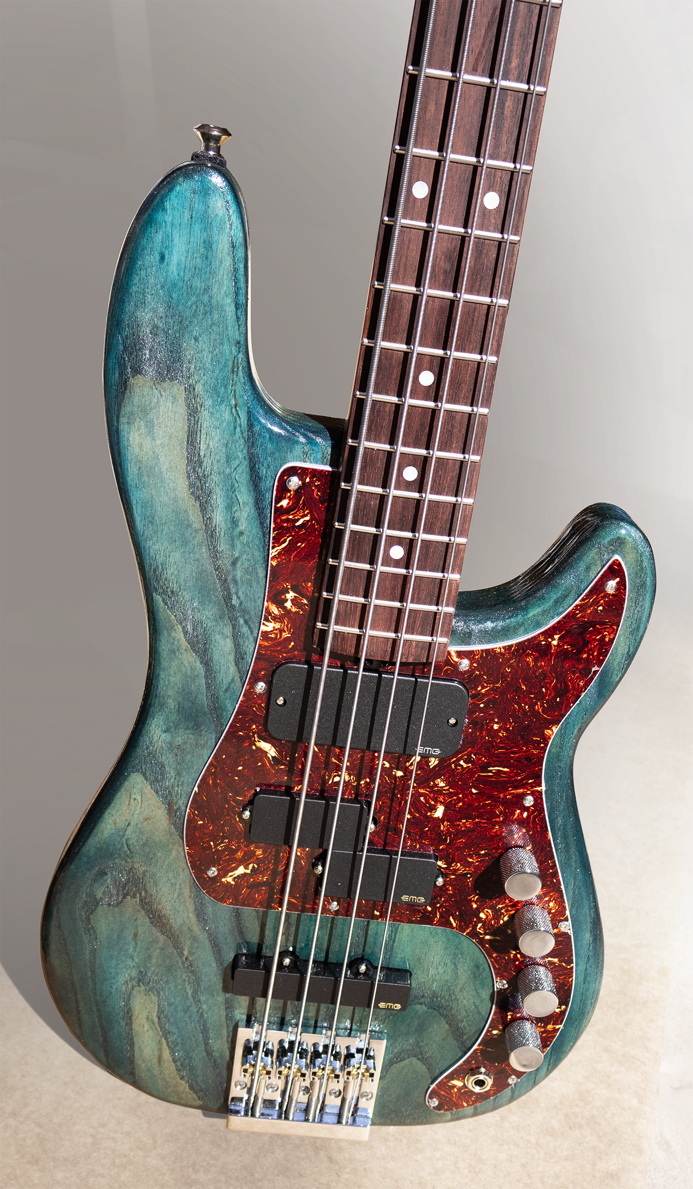Thunderhorse 4 - Dynamic Bue - McGrath Guitars