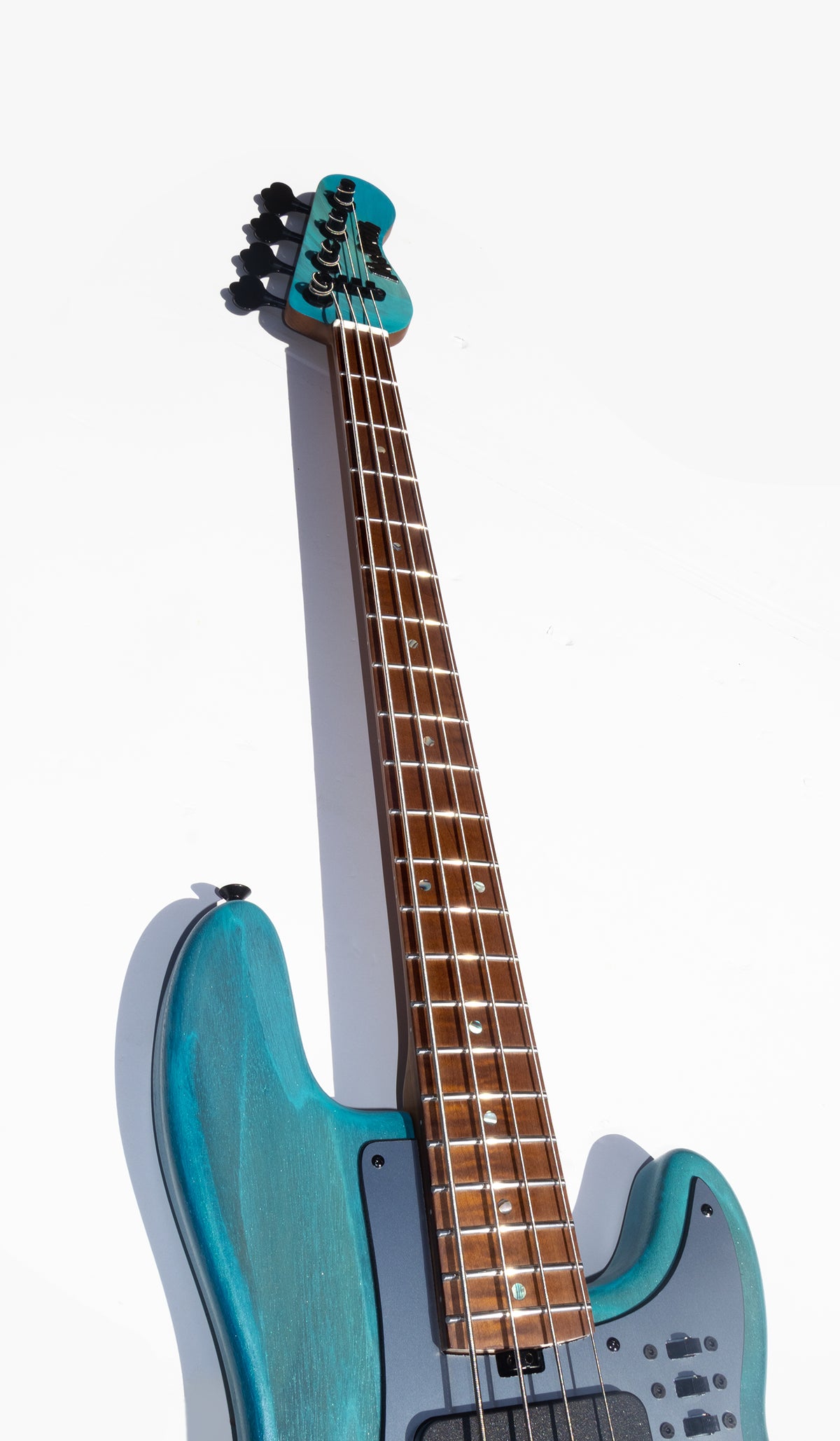 Thunderhorse - P-Style - Pool Blue - 8.8lbs - McGrath Guitars
