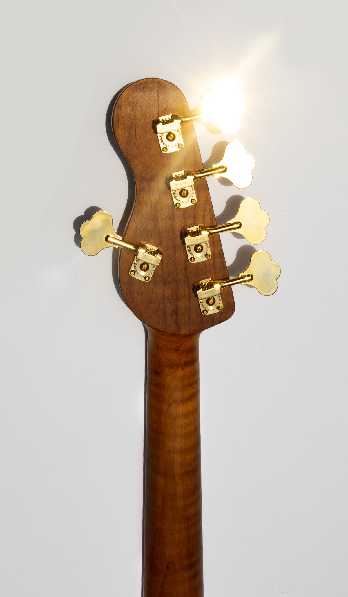 Thunderhorse V - Black and Gold - McGrath Guitars