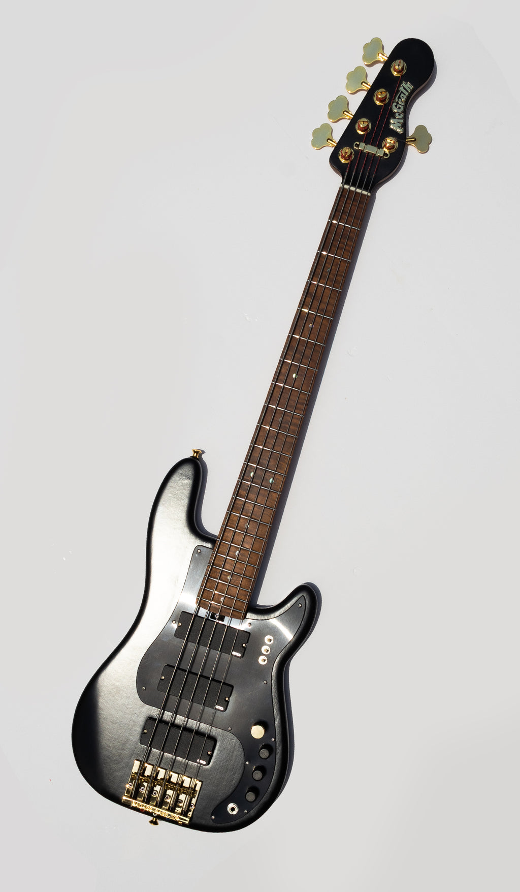 Thunderhorse V - Black and Gold - McGrath Guitars
