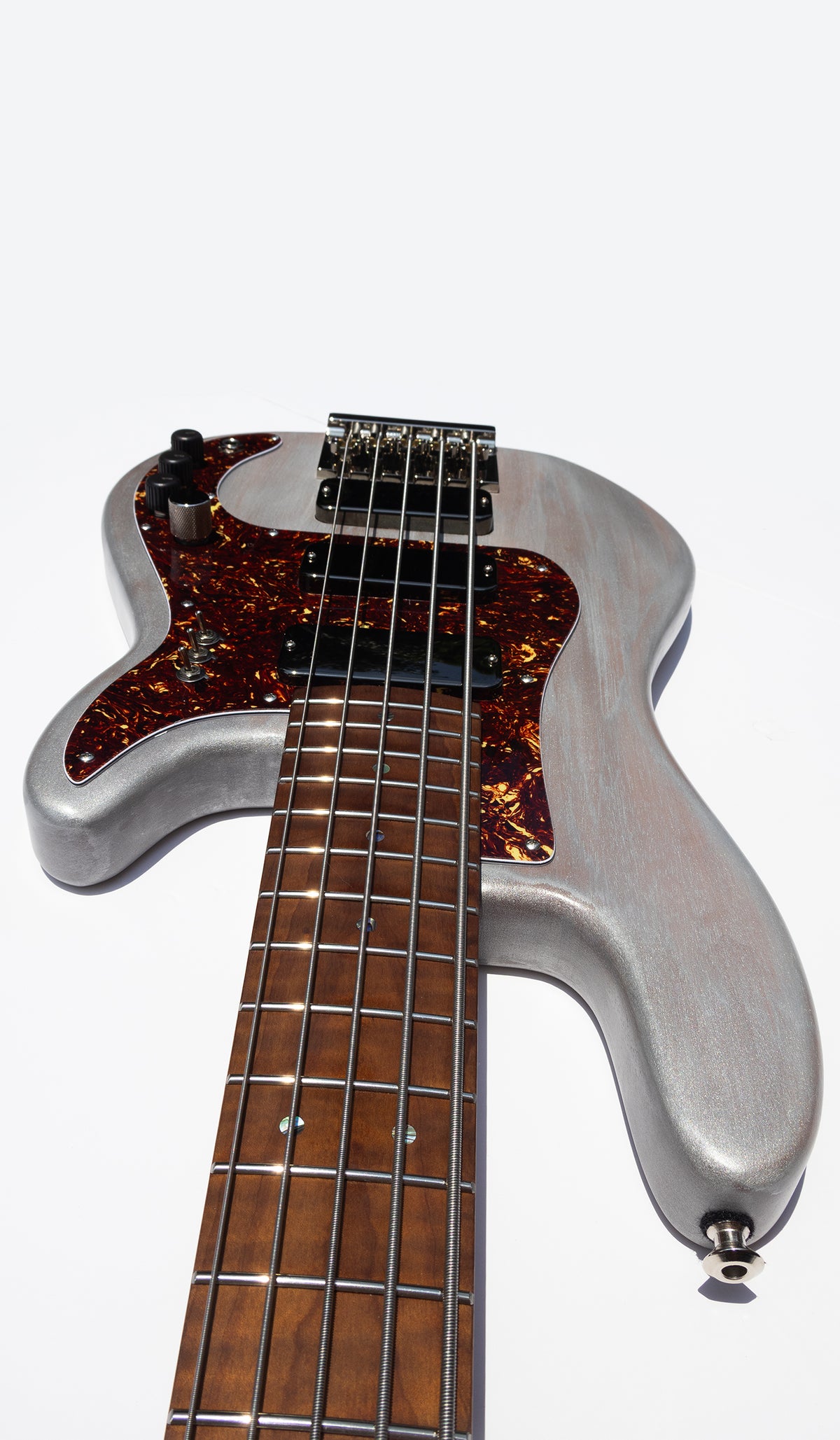 Thunderhorse V - Brushed Silver - McGrath Guitars