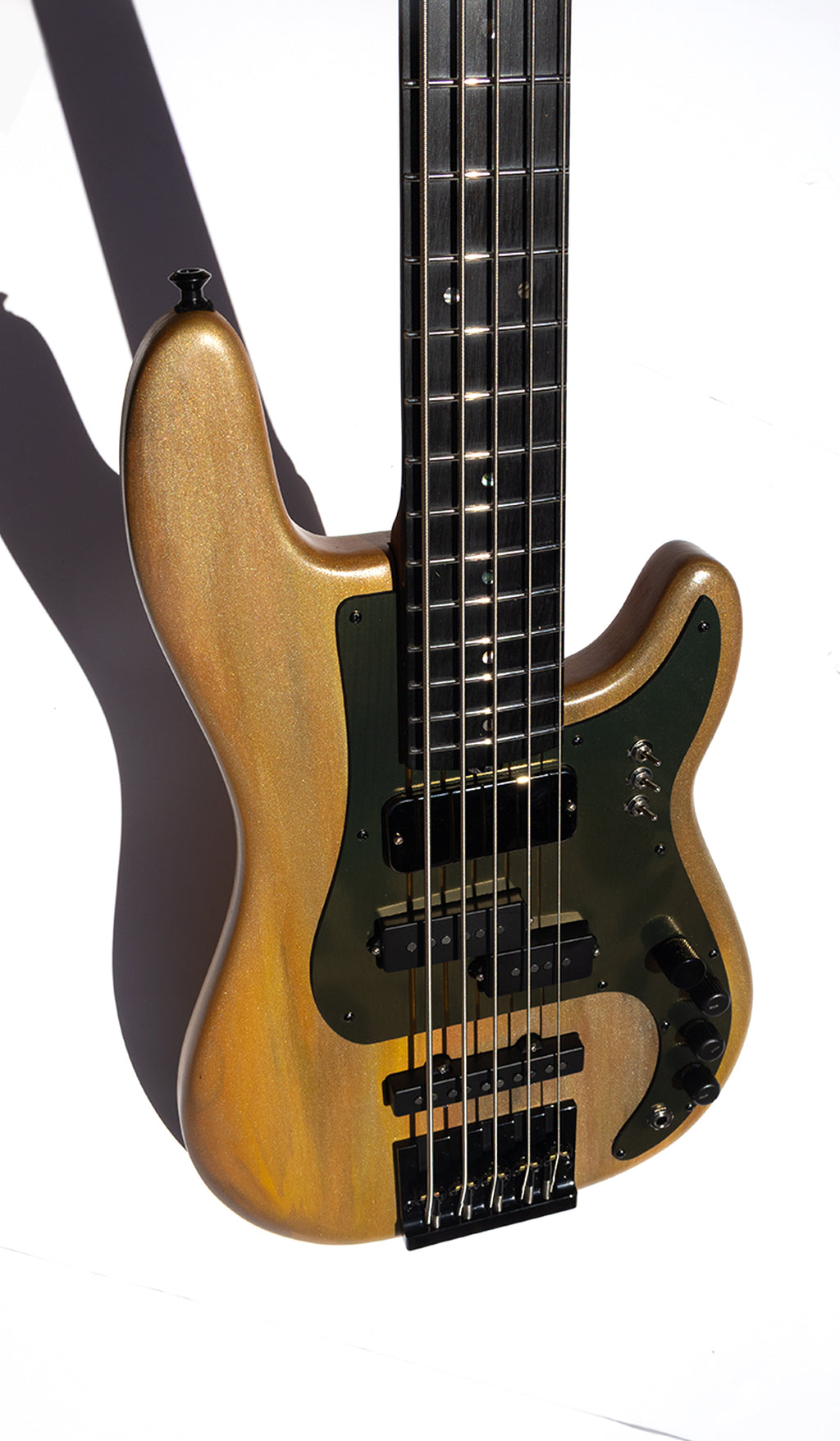Thunderhorse V - Honey Chrome - McGrath Guitars