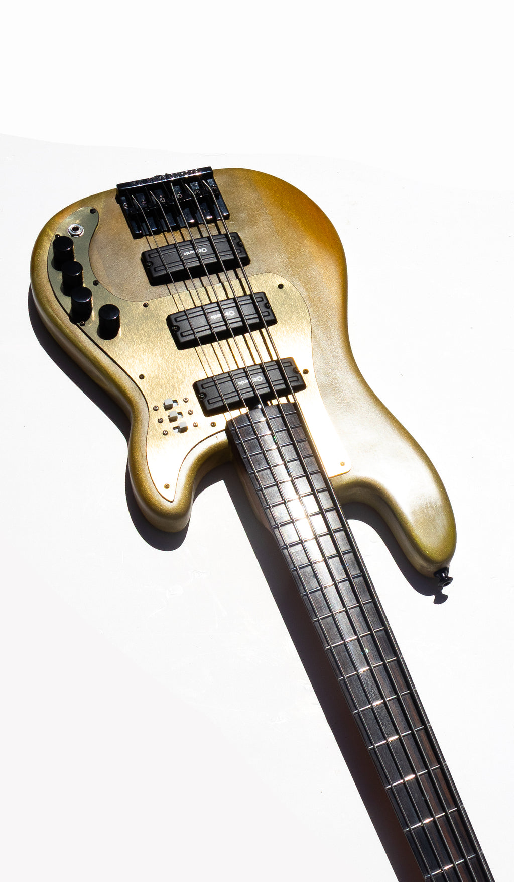 Thunderhorse V - Honey Chrome - Medium Scale - McGrath Guitars