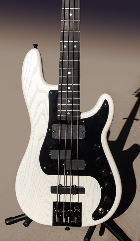 White Thunderhorse IV - McGrath Guitars