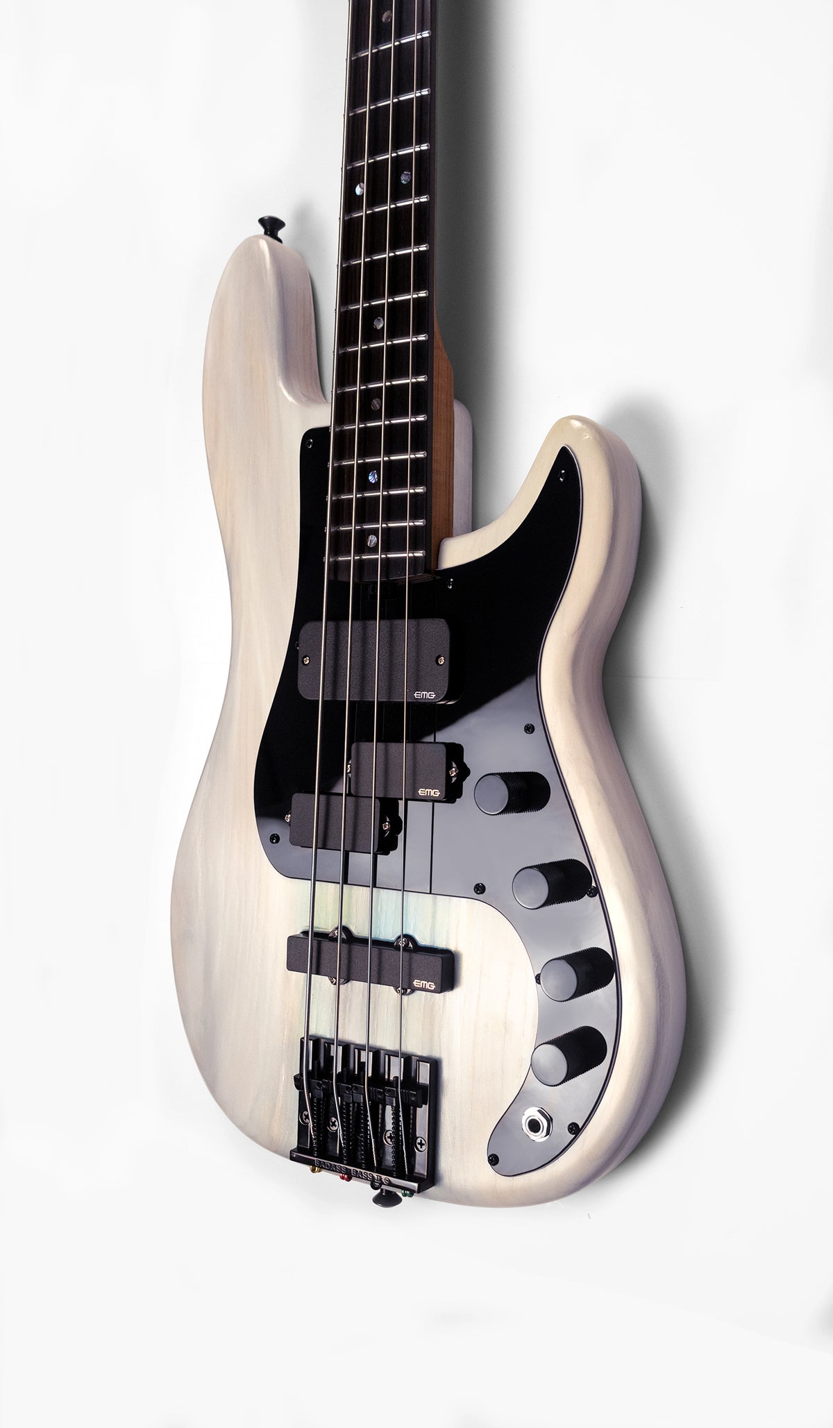 Thunderhorse - 12 Way and Tilt EQ  -  White Sands